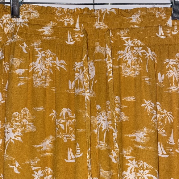 Abercrombie & Fitch High Waist Tropical Hawaiian Print Pant Golden Yello… - Picture 4 of 11